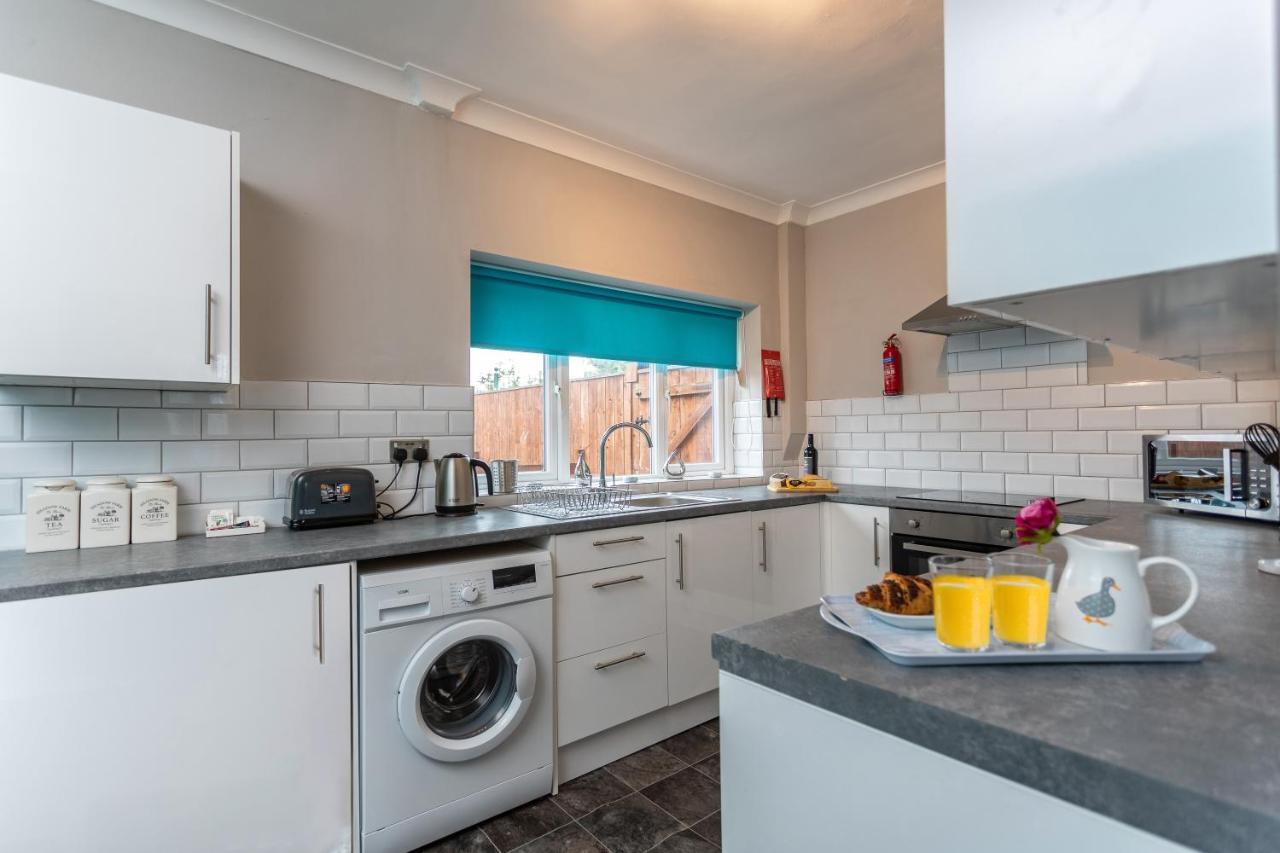 James Cook Accommodation Мідлсбро Екстер'єр фото